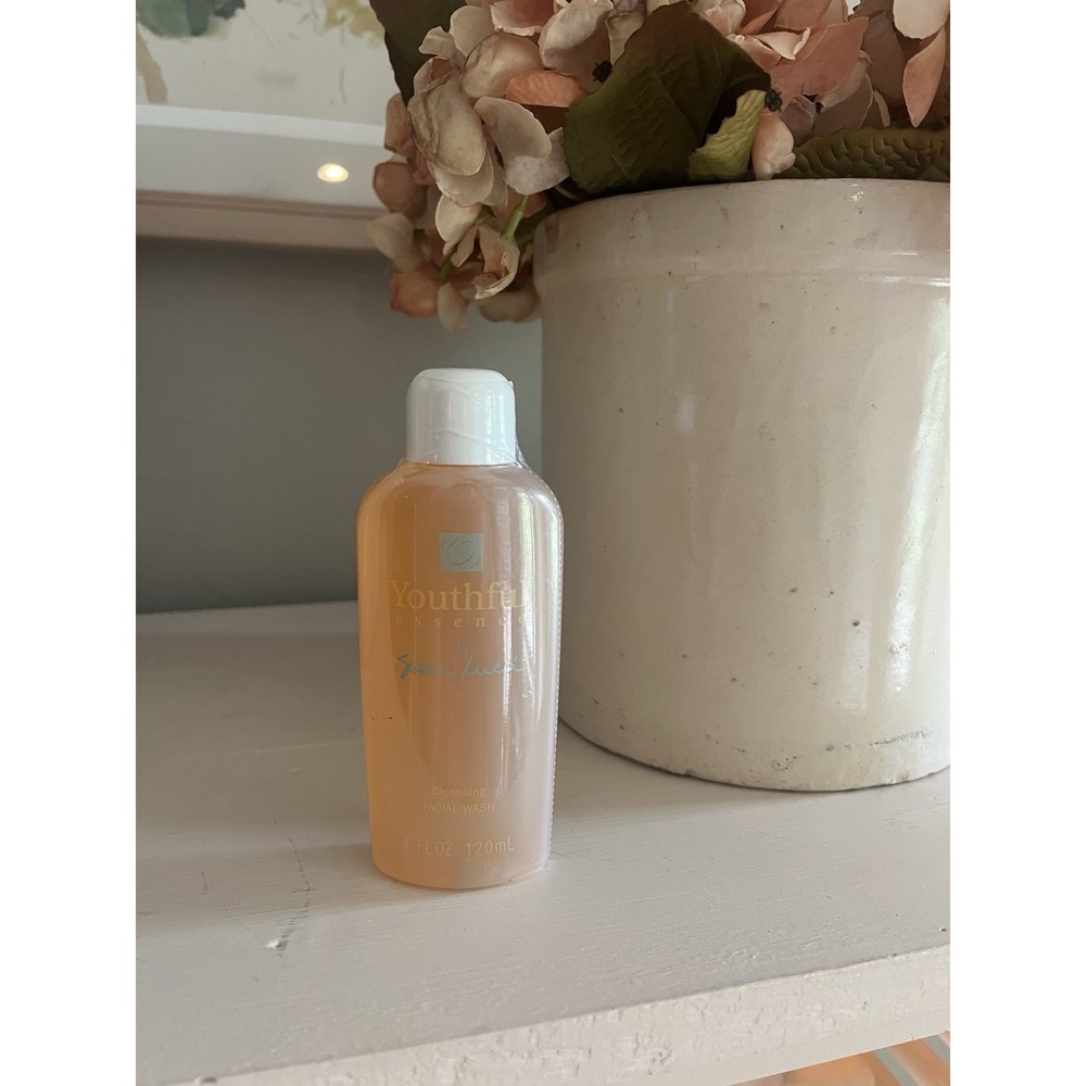 Youthful Essence by Susan Lucci Cleansing Facial Wash 4 oz New Sealed